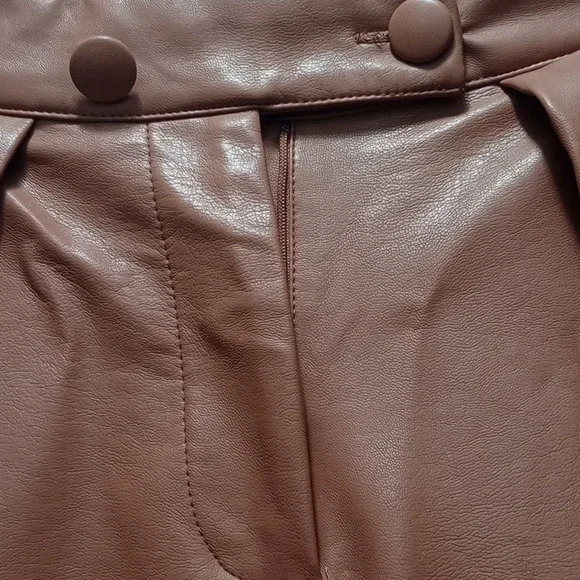 Spring Color Forever 21 Beige Faux Leather Trousers, With Zippper & Pockets New - Picture 11 of 12